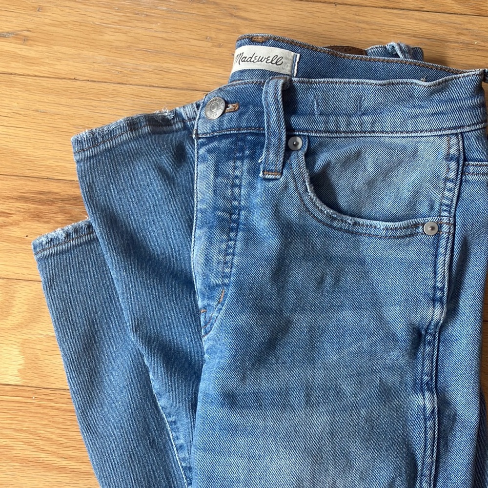 Madewell Stretchy Light Blue Ankle Jeans (size 26) - Great condition!